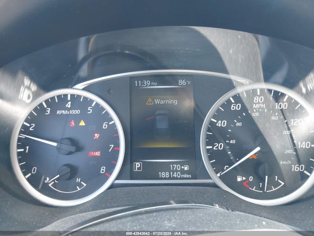 3N1AB7APXJY240329 Nissan 2018