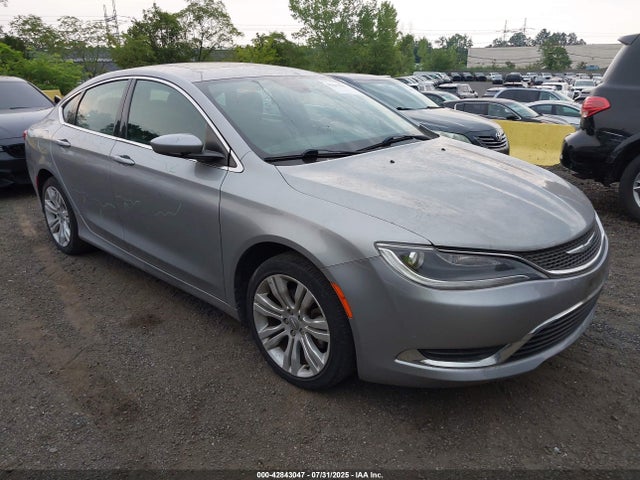 42843047 :رقم المزاد ، 1C3CCCAB4FN539498 vin ، 2015 Chrysler 200 Limited مزاد بيع