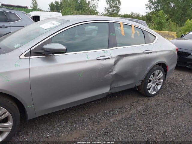 42843047 :رقم المزاد ، 1C3CCCAB4FN539498 vin ، 2015 Chrysler 200 Limited مزاد بيع