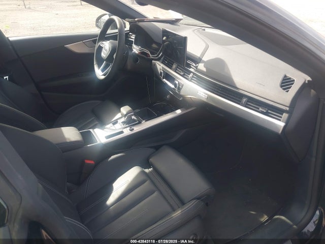 2025 AUDI A5 SPORTBACK WAUDACF50SA004739 Photo 4