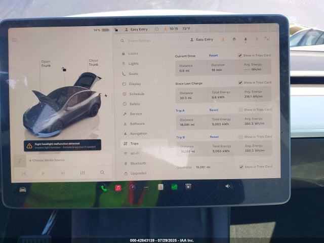 2023 TESLA MODEL Y 7SAYGDEE1PF900768 Photo 6