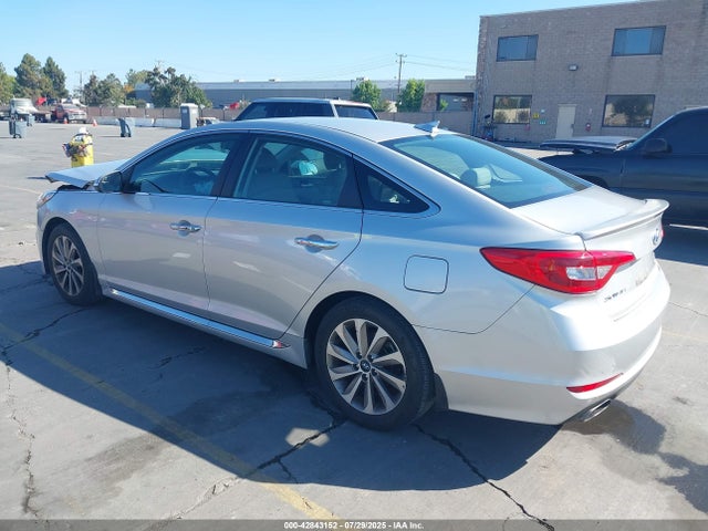 5NPE34AFXHH585241 Hyundai 2017