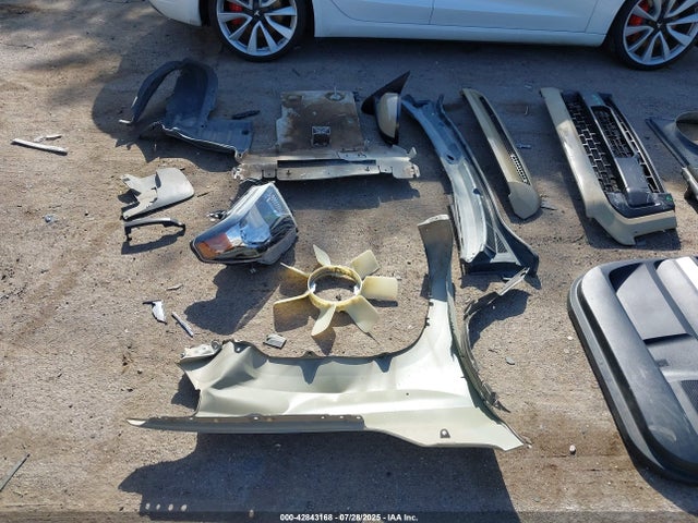 5TFDW5F13GX525214 Toyota 3ur-fbe