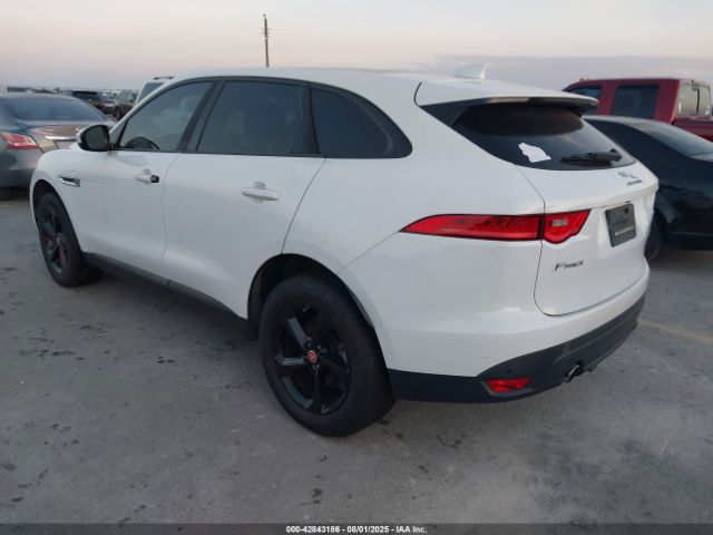2018 JAGUAR F-PACE SADCJ2EV1JA245917 Photo 2