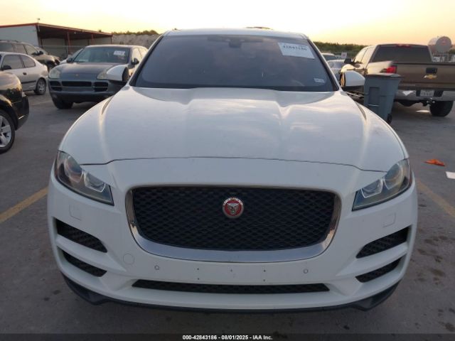 2018 JAGUAR F-PACE SADCJ2EV1JA245917 Photo 5