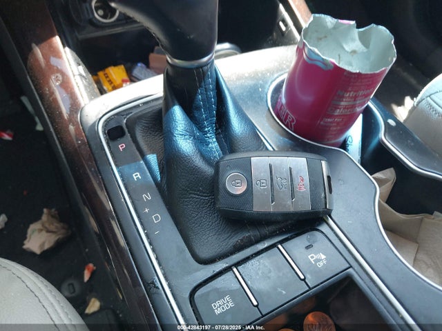 5XYPH4A18HG267253 KIA Sorento