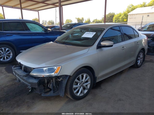 3VWD17AJ7EM224186 Volkswagen 2014