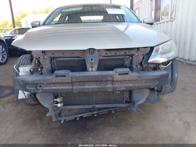 3VWD17AJ7EM224186 Volkswagen 2014