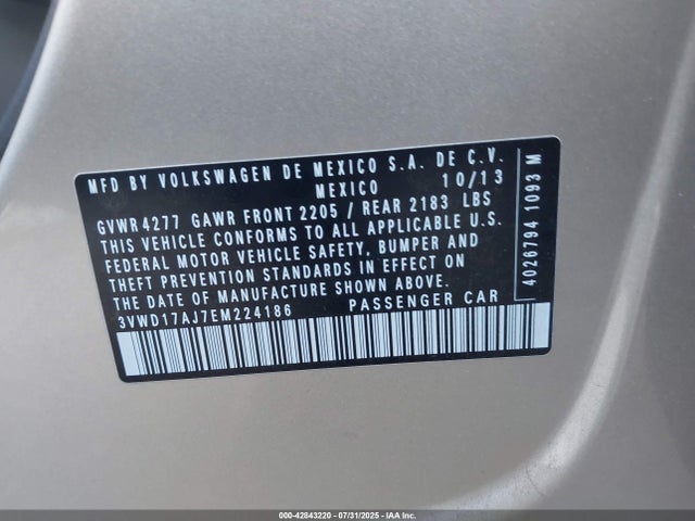 3VWD17AJ7EM224186 Volkswagen 2014