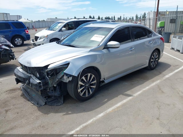 1N4AL3AP7HC172048 Nissan Altima