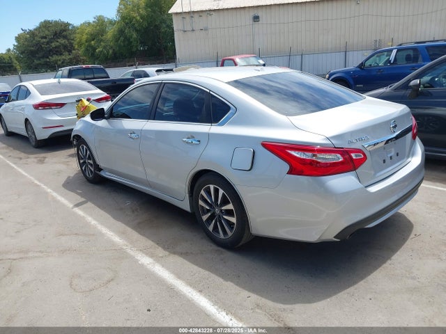 1N4AL3AP7HC172048 Nissan Altima