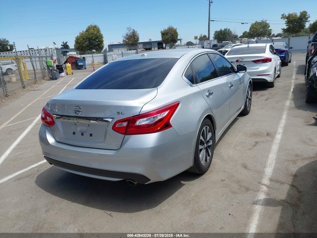 1N4AL3AP7HC172048 Nissan Altima