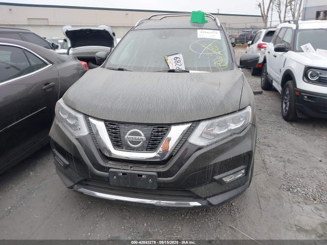 5N1AT2MV4HC753646 Nissan 2017