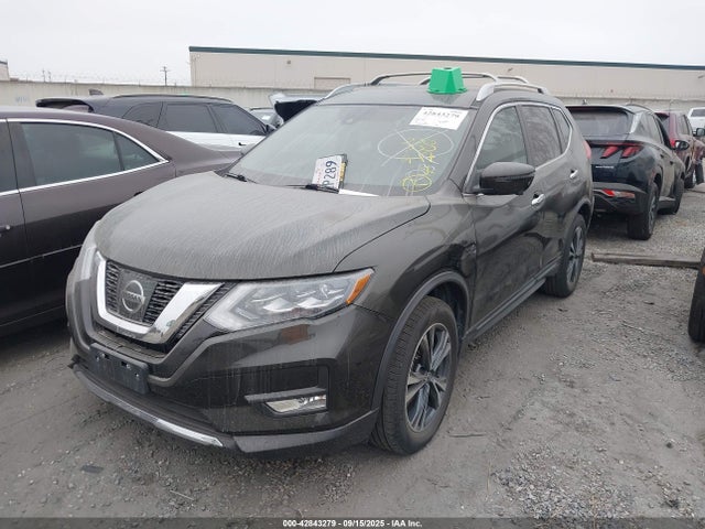 5N1AT2MV4HC753646 Nissan 2017