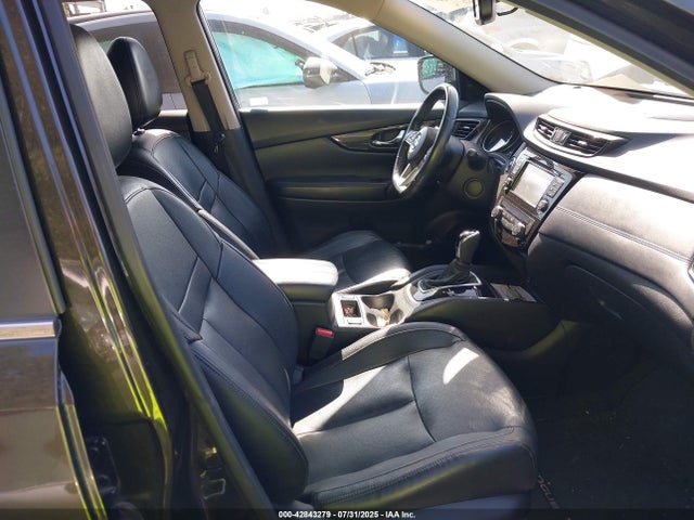 5N1AT2MV4HC753646 Nissan 2017
