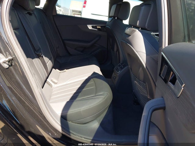2023 AUDI A4 WAUEAAF45PN001447 Photo 7