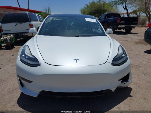 5YJ3E1EB1KF413631 Tesla 2019