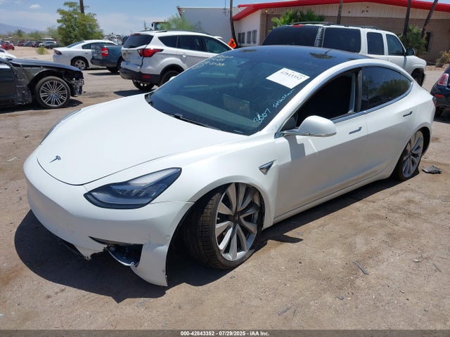 5YJ3E1EB1KF413631 Tesla 2019