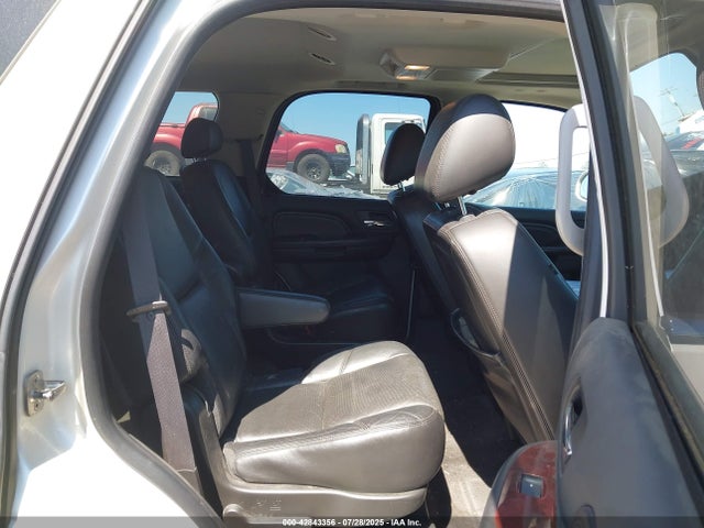 2010 CADILLAC ESCALADE 1GYUKBEF1AR182965 Photo 7