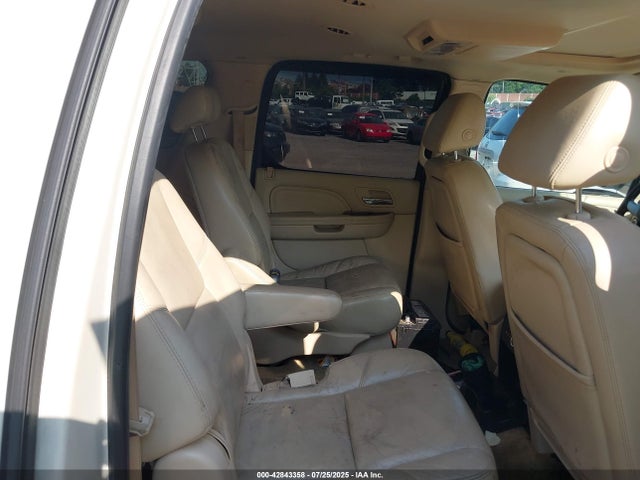 2007 CADILLAC ESCALADE ESV 1GYFK66837R350274 Photo 7