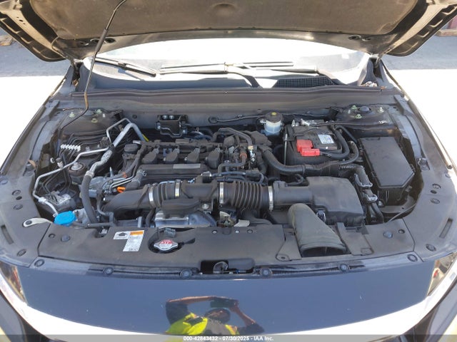 1HGCV1F92JA100821 Honda l15be