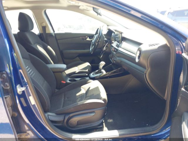 2019 KIA FORTE 3KPF34AD8KE072939 Photo 4