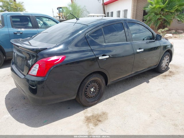 Nissan Versa 2018 3N1CN7AP4JL808992 Image 4