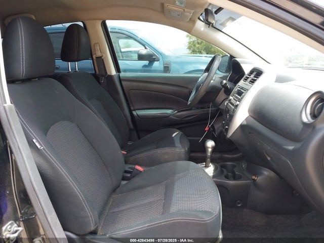 Nissan Versa 2018 3N1CN7AP4JL808992 Image 5