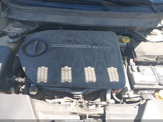 Jeep Cherokee 2014 1C4PJLCSXEW319842 Image 10