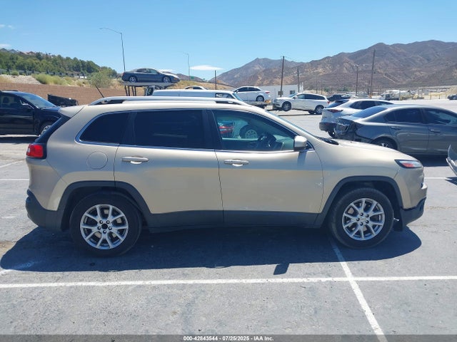 Jeep Cherokee 2014 1C4PJLCSXEW319842 Image 13