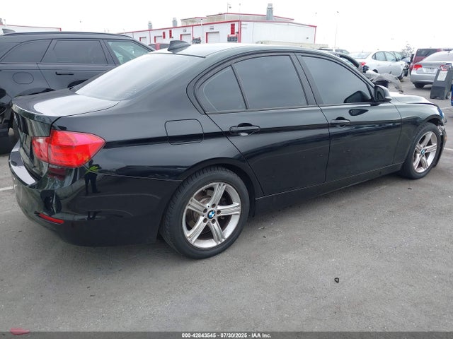 BMW 328I 2015 WBA3C1C58FK119975 Image 4