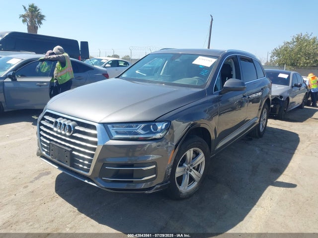 2018 AUDI Q7 WA1LHAF75JD030244 Photo 1