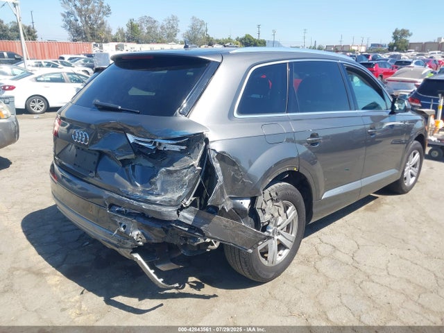 2018 AUDI Q7 WA1LHAF75JD030244 Photo 3