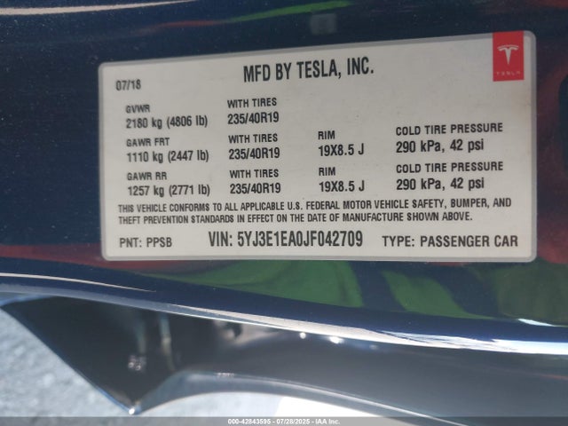 2018 TESLA MODEL 3 5YJ3E1EA0JF042709 Photo 8