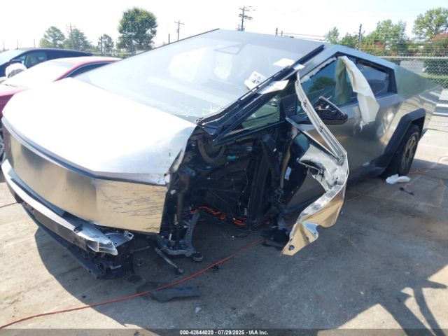 2025 TESLA CYBERTRUCK 7G2CEHED8SA068893 Photo 1