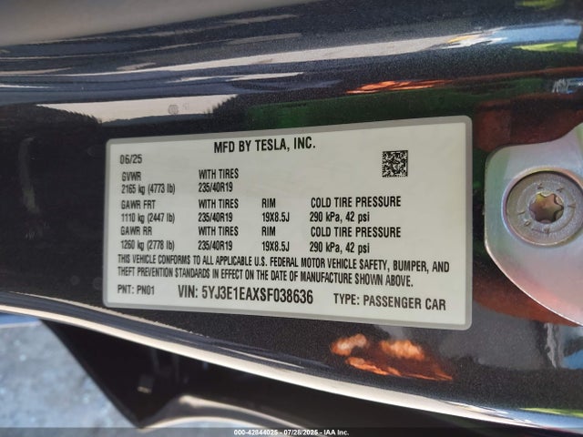 2025 TESLA MODEL 3 5YJ3E1EAXSF038636 Photo 8