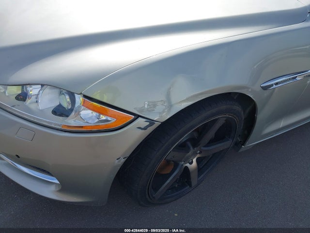 2012 JAGUAR XJ SAJWA2GB3CLV32891 Photo 5