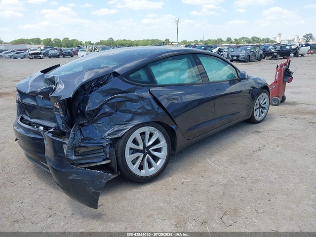 2022 TESLA MODEL 3 5YJ3E1EA0NF299987 Photo 3