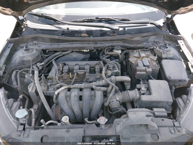 3MYDLBZVXGY136219 Scion p5v