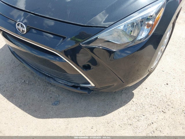 3MYDLBZVXGY136219 Scion p5v