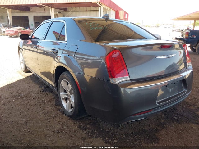 Chrysler 2016 2016 2C3CCAAG5GH295855 Image 3