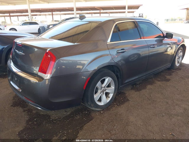 Chrysler 2016 2016 2C3CCAAG5GH295855 Image 4