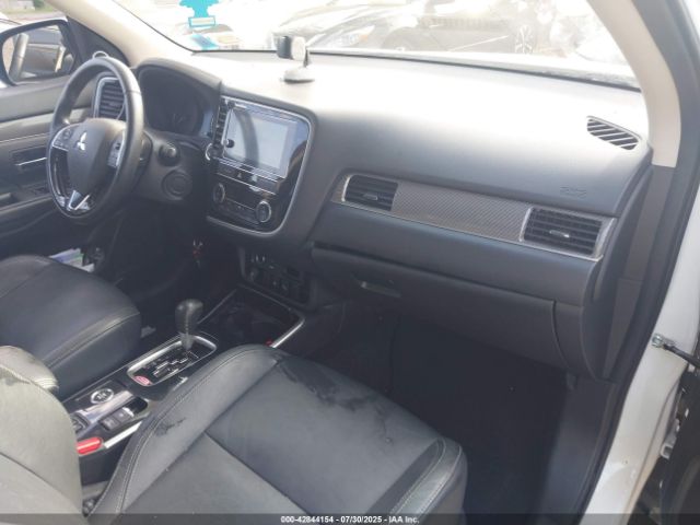 2019 MITSUBISHI OUTLANDER JA4AZ3A30KZ008418 Photo 4