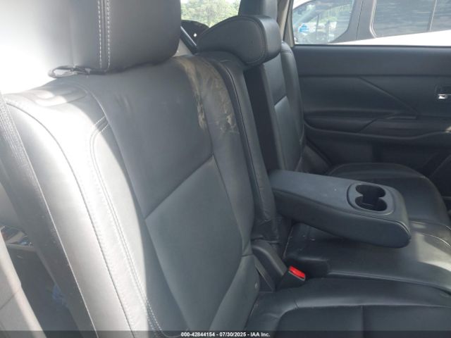 2019 MITSUBISHI OUTLANDER JA4AZ3A30KZ008418 Photo 7