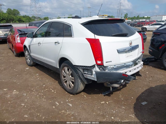 2015 CADILLAC SRX 3GYFNBE32FS633721 Photo 2