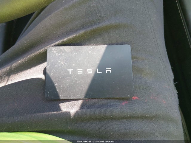 2025 TESLA MODEL Y 7SAYGAEE5SF250799 Photo 10