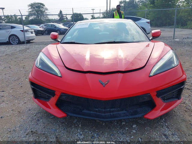 1G1YB3D43N5101693 Chevrolet lt2