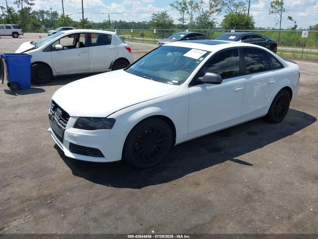 2010 AUDI A4 WAUAFAFL9AN071127 Photo 1