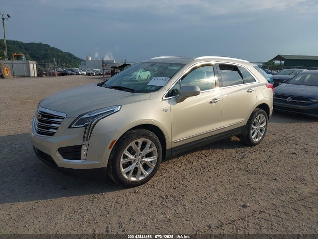 2017 CADILLAC XT5 1GYKNCRS7HZ119794 Photo 1