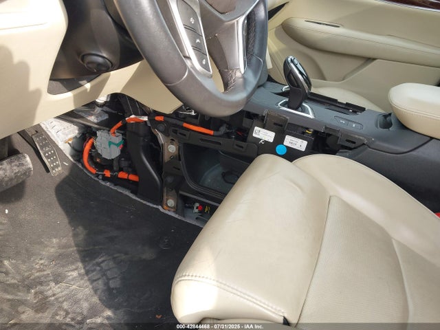 2017 CADILLAC XT5 1GYKNCRS7HZ119794 Photo 5